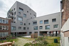 Intensief groendak van 210 m² op de eerste verdieping, met een substraat van +/- 50 cm